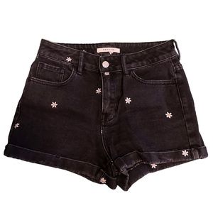 PacSun Size 25 Black Wash Denim Mom Short